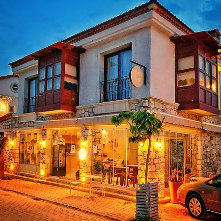 Rijeka Alacati 酒店 *